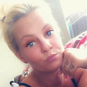 Meet your Posher, Marissa